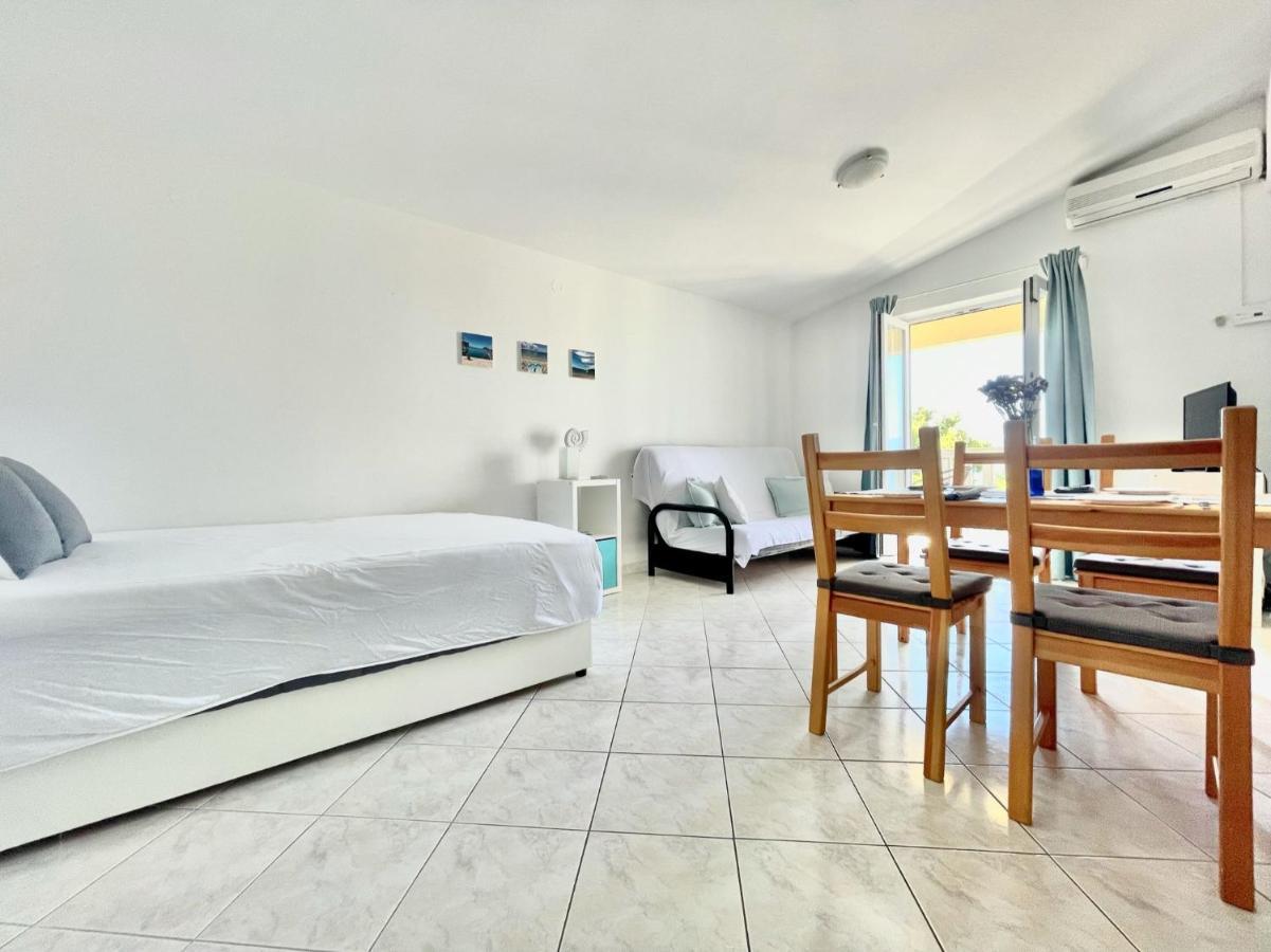 Apartments Bacak Stanici Εξωτερικό φωτογραφία